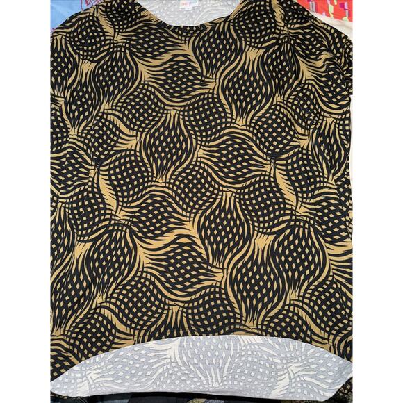 Lot Of 10 LuLaRoe Irma Azure Randy Shirt Skirt Tee Soft Patriotic Geometric - Picture 6 of 11